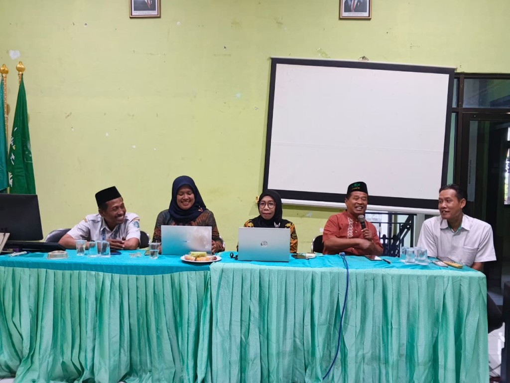 Dorong Peningkatan Mutu Lembaga, Ma’arif PCNU Lamongan Lakukan Pendampingan Akreditasi 